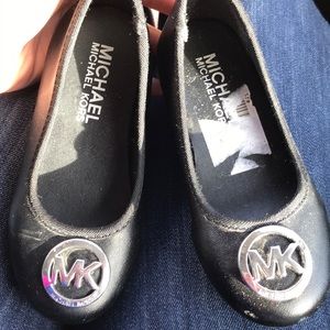 Black toddler size 9